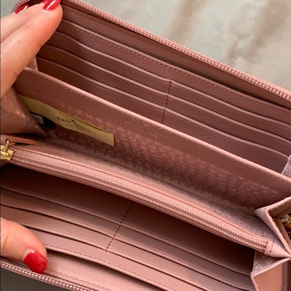 Kate Spade Wallet - Picture 2 of 2
